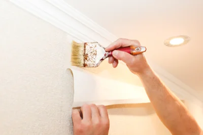 Pose de papier peint à Anneux — revêtements muraux et toiles de verre